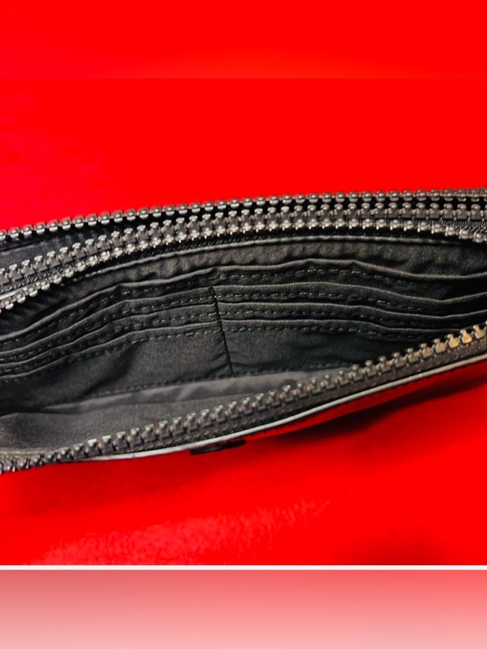 ✨LuLuLemon Black Wristlet✨ - Picture 2 of 5